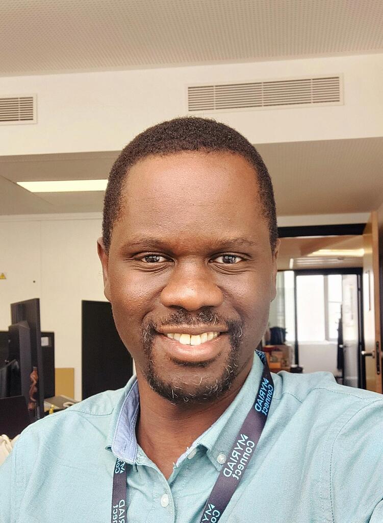 Papa woula Faye